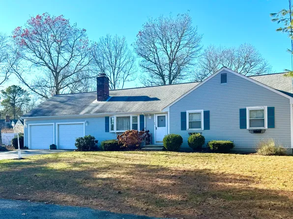 23 Venetian Drive, South Yarmouth, MA 02664