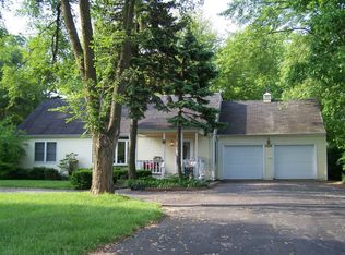 3433 Flossmoor Rd, Homewood, IL 60430