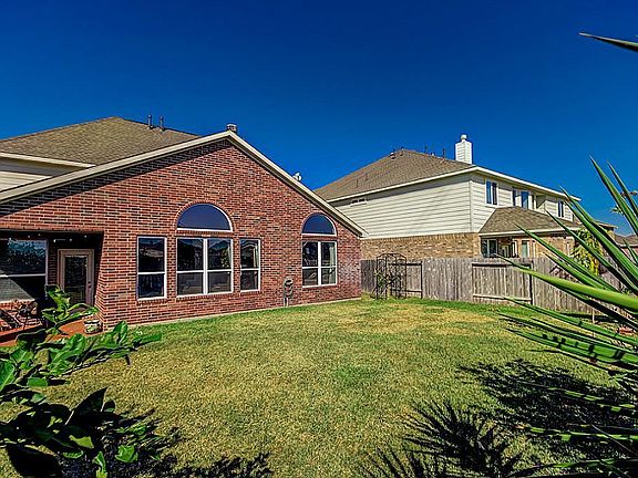 5th image of 26523 Richwood Oaks Dr