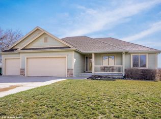 900 N South Ct, Indianola, IA 50125