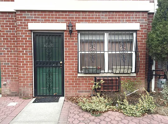 Rented by Town Residential | media 16