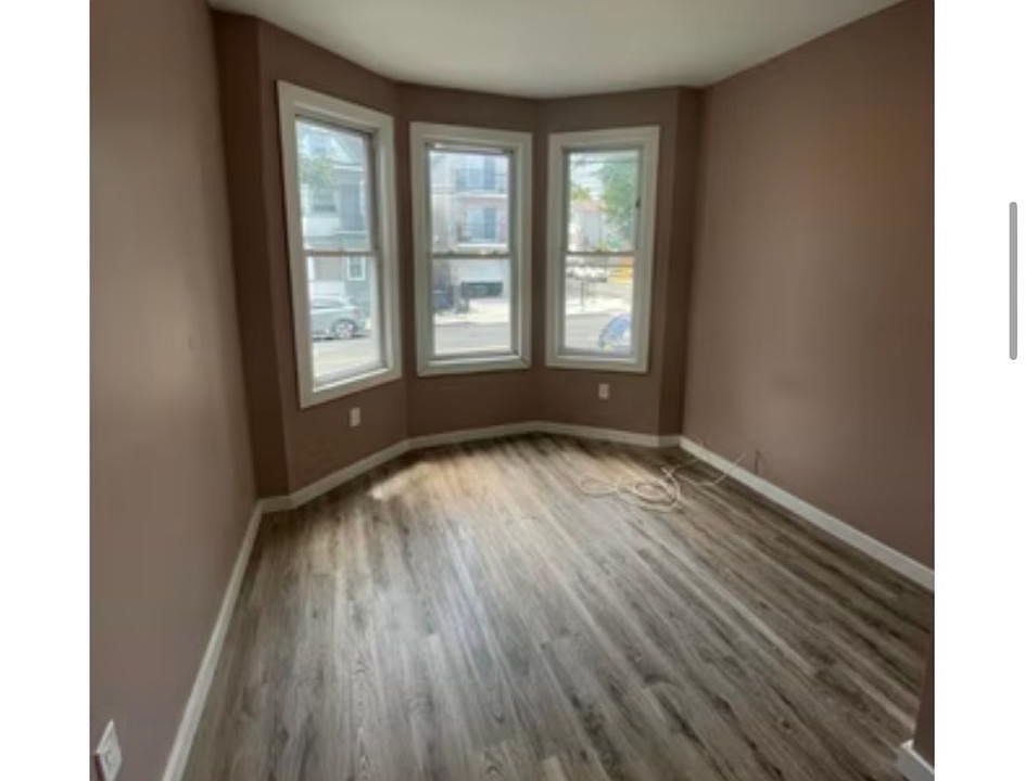 1st image of 331 Sussex Ave APT 1