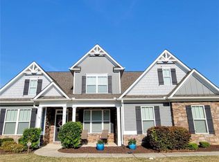 41 Stately Oaks Dr SE, Cartersville, GA 30120