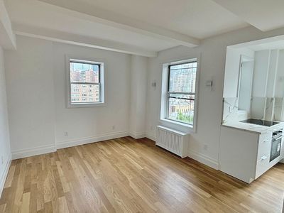 365 W 20th St APT 11A, New York, NY, 10011