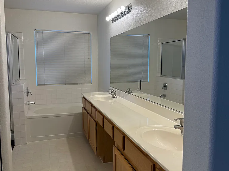1956 Empoli Ct — Photo 16