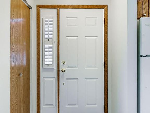 3rd image of 2079 Parkside Dr #3