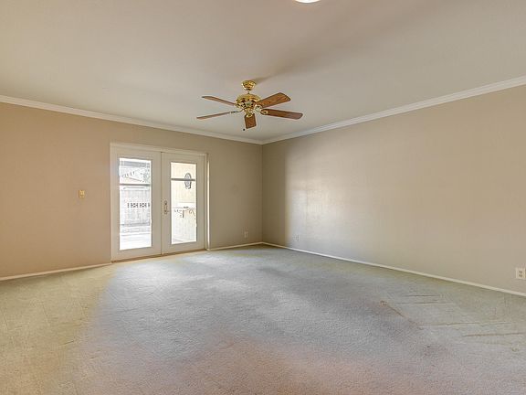 5th image of 5052 E Emerald Ave