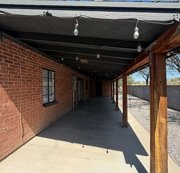 1290 E Allen Rd — Photo 19