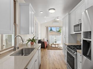 243 N Vulcan Ave N #A, Encinitas, CA 92024