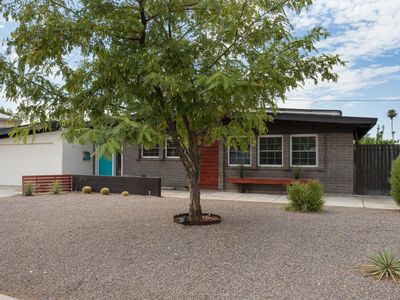 3701 E Shaw Butte Dr, Phoenix, AZ, 85028