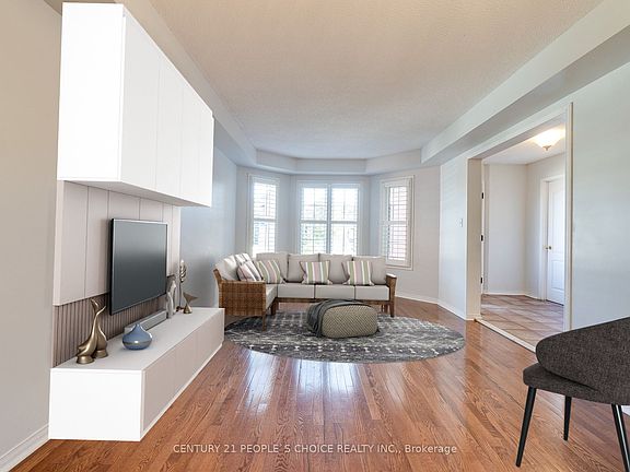 5th image of 3841 Periwinkle Cres