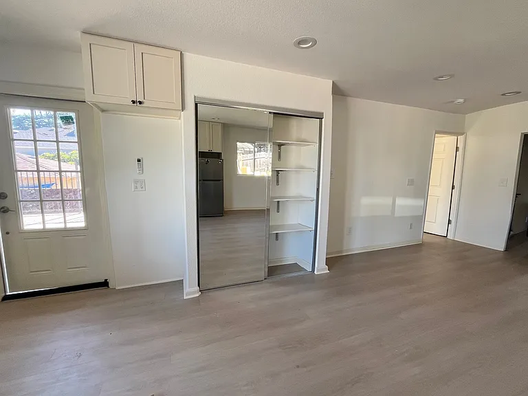 2776 Sydney Way #B — Photo 5
