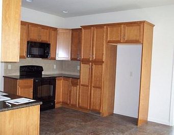 KITCHEN (2)