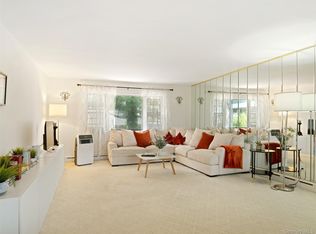 215 N Brookside Ave, Freeport, NY 11520