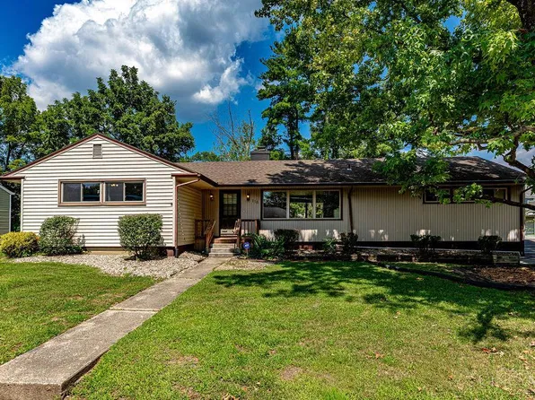 116 E Central Ave, Oxford, OH 45056