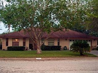 107 Ash St, Los Fresnos, TX 78566