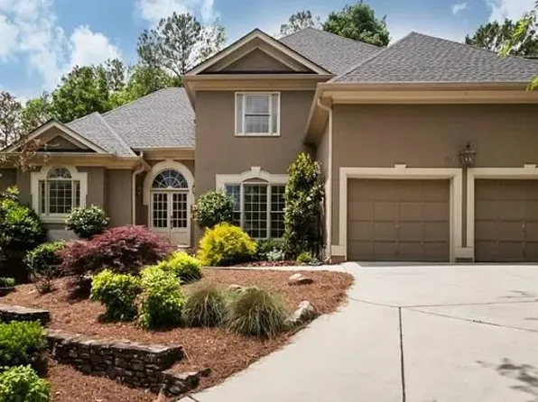 1021 Fairway Valley Dr, Woodstock, GA 30189