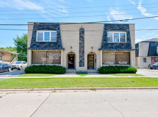 8855 S Roberts Rd #2, Hickory Hills, IL 60457