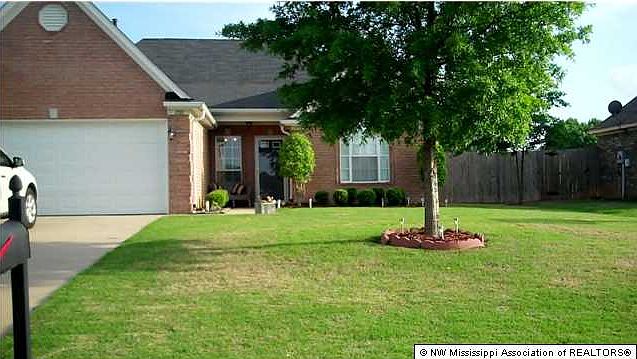1st image of 3311 Court Dr