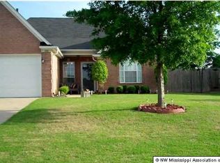 3311 Court Dr, Horn Lake, MS 38637