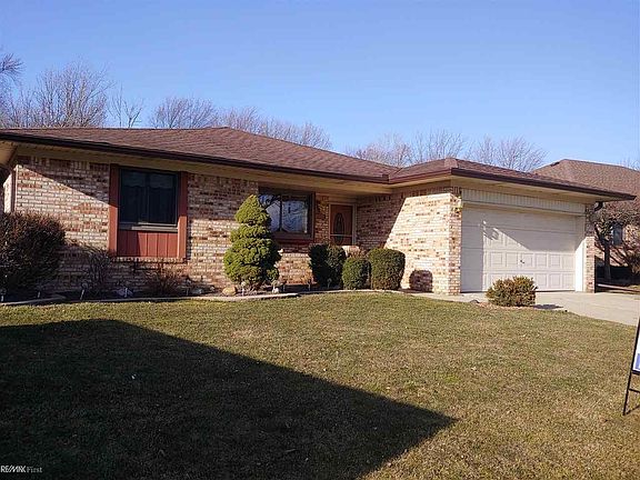 2nd image of 18021 Gaylord Ct