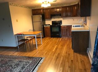 51 Turkey Hill Rd, West Newbury, MA 01985