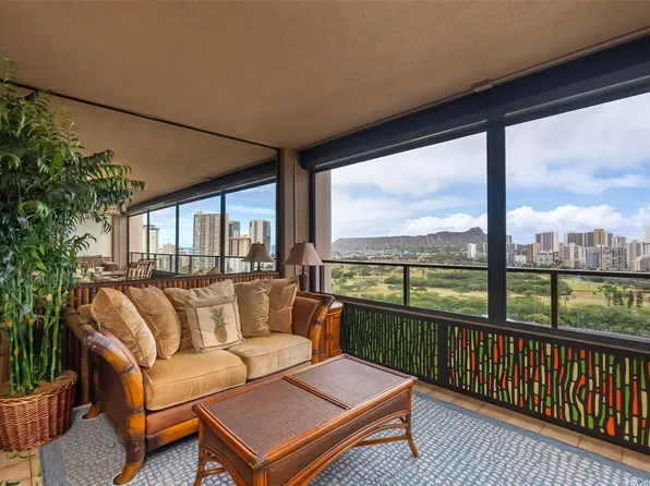 583 Kamoku St #Dh2303, Honolulu, HI 96826