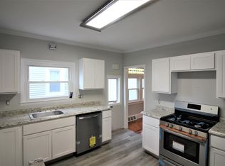 77 Seaview Ter, Bridgeport, CT 06605