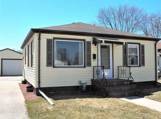 1270 Weise St, Green Bay, WI 54302