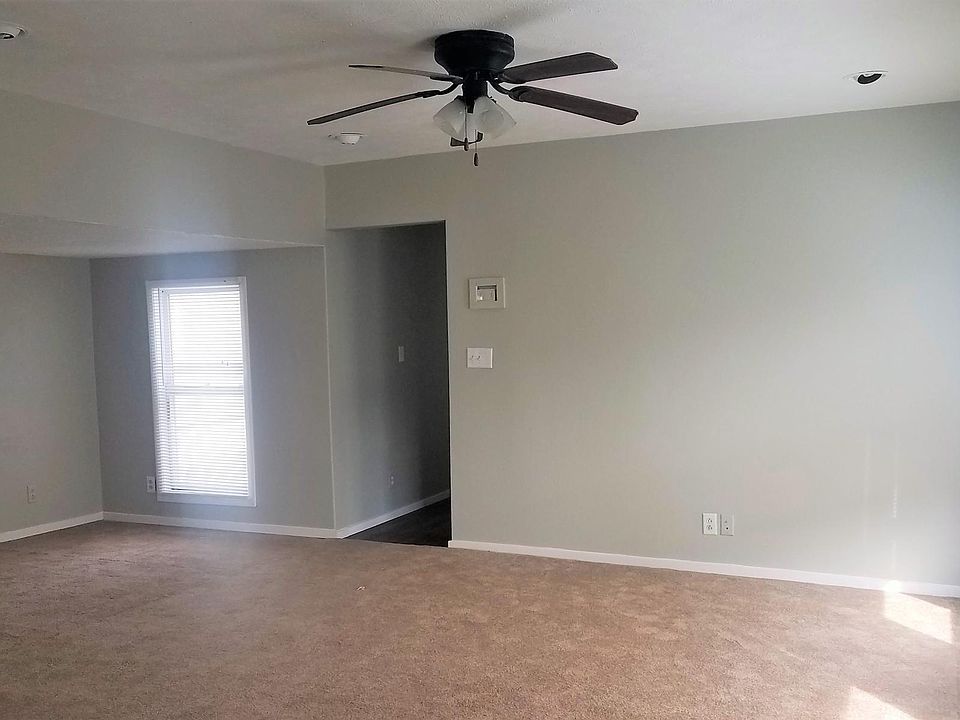 1st image of 1119 W Bonny Doon Ln