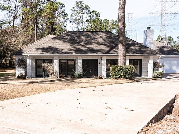 4th image of 20019 Fernwood Cir