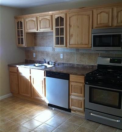 4th image of 9271 Coogan Dr