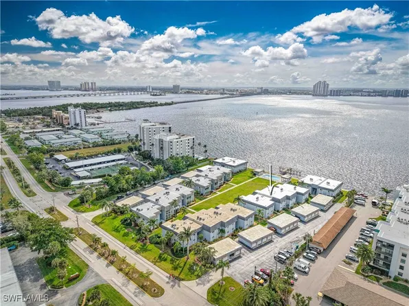 3390 N Key Dr #6, North Fort Myers, FL 33903