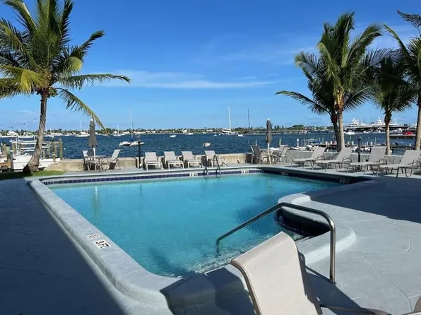 4700 N Flagler Dr APT 201, West Palm Beach, FL 33407