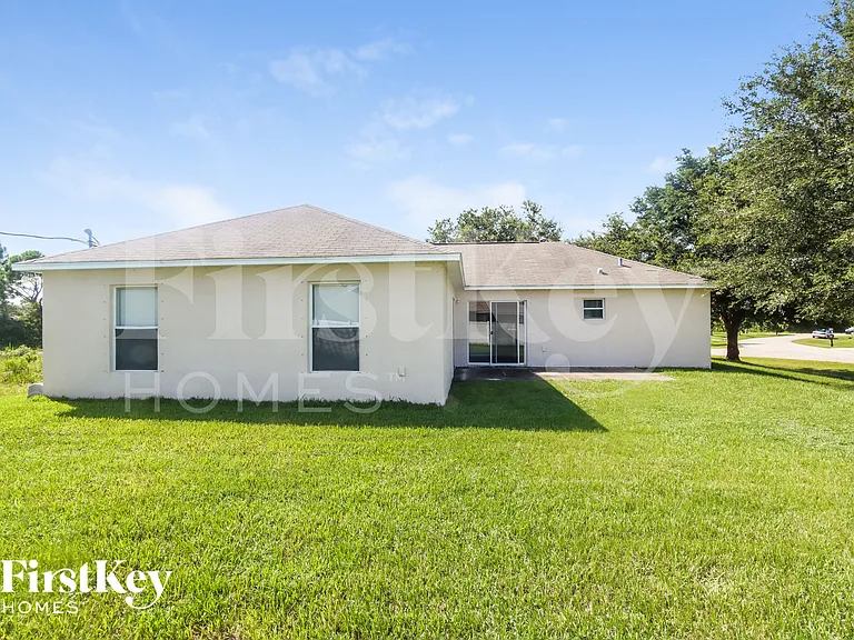 1198 Venus St SE — Photo 15