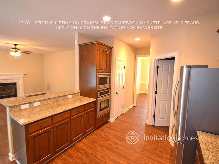 7908 Harrington Woods Rd — Photo 5