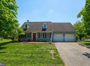 358 Powell Dr, Lancaster, PA