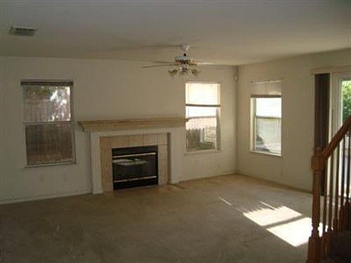 2nd image of 1227 Arbor Dr
