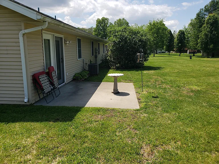 1103 Sandra Ct #A — Photo 3