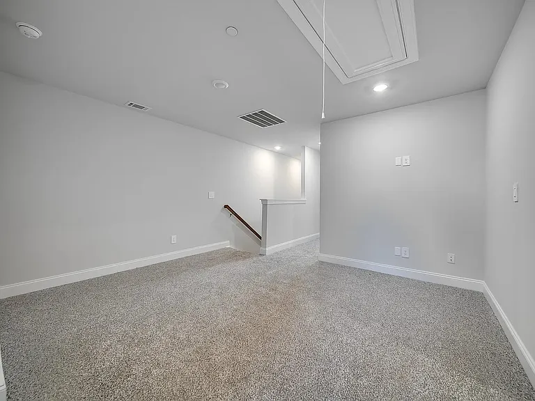 204 Douglas Bend Rd #405 — Photo 14