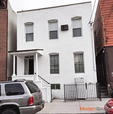 Rented by Modern Spaces | media 12