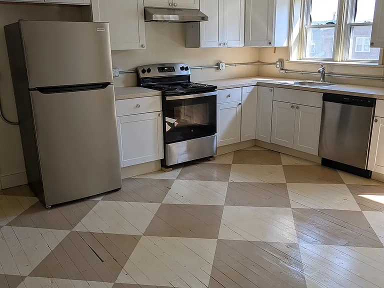 5219 Main St #A — Photo 1
