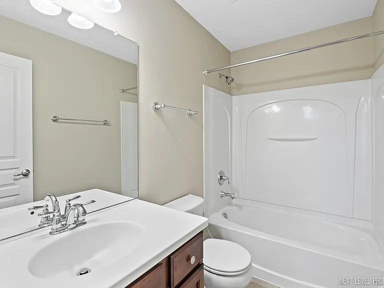 260 Devoe Dr — Photo 19