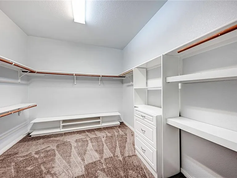 604 Spanish Oak Ter — Photo 21
