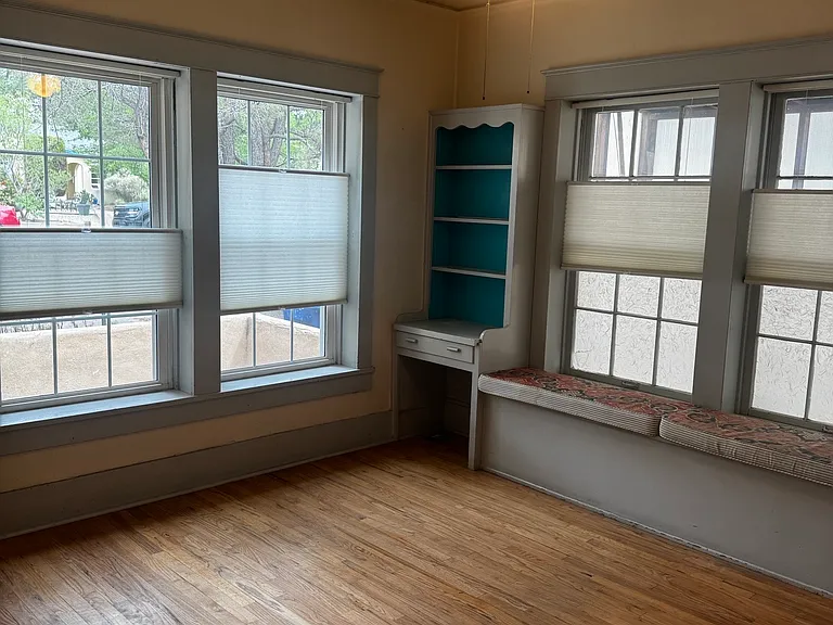 317 Dartmouth Dr SE — Photo 6