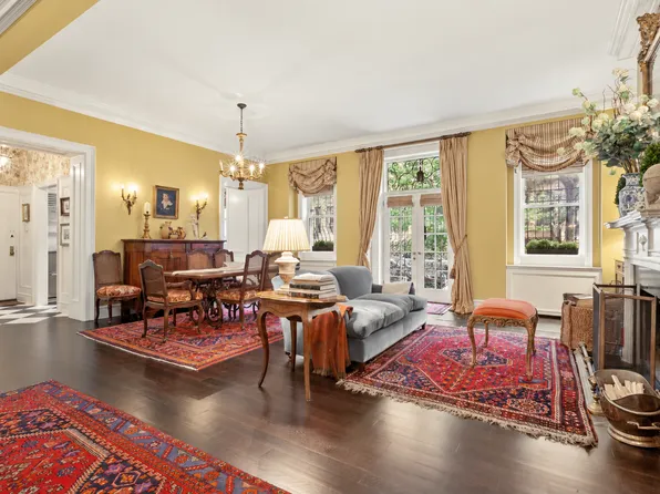 34 West 74th Street image 1 of 23