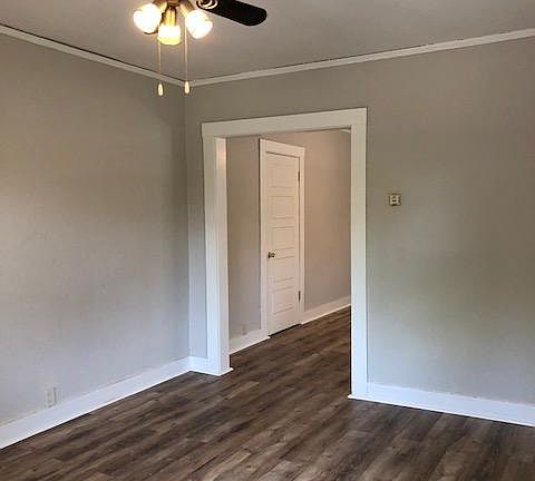 Note: Picture of a similar unit Newer wood laminate flooring, decorator two tone paint, ceilings fans in living room and both bedrooms.
