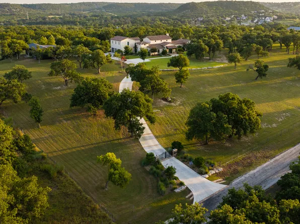 279 Achtzehn, Fredericksburg, TX 78624