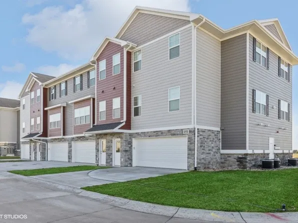 Big Ben - 153 Clark, 153 Clark Dr SW #Cb04914d9, Cedar Rapids, IA 52404