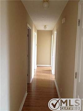 5th image of 213 Heatherwood Dr